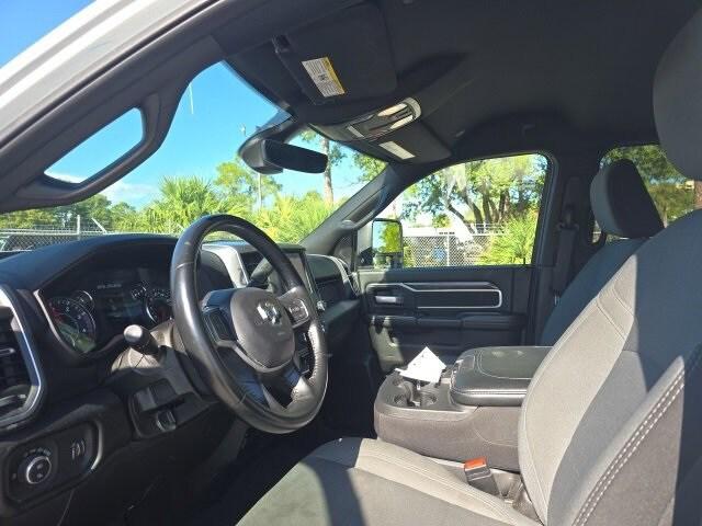 2024 RAM 3500 Big Horn Crew Cab 4x4 8 Box