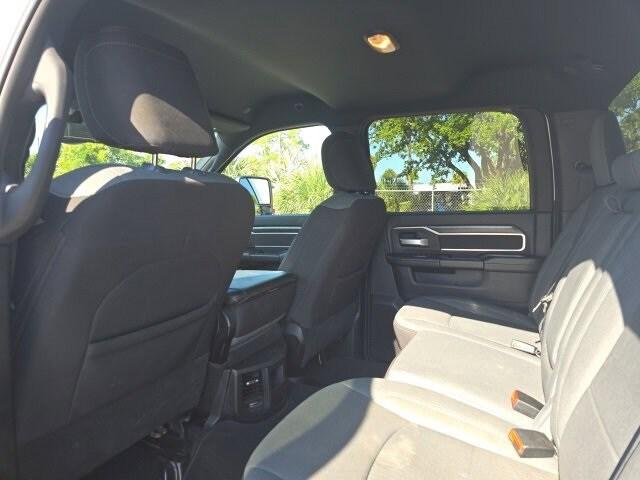 2024 RAM 3500 Big Horn Crew Cab 4x4 8 Box
