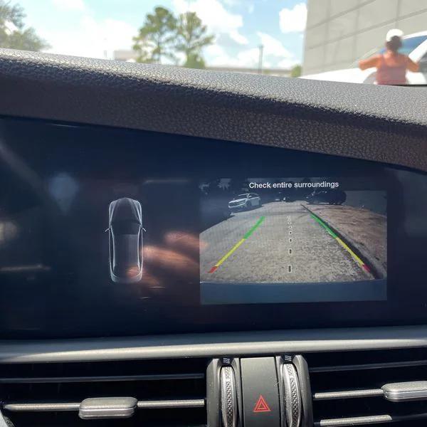 2021 Alfa Romeo Giulia RWD