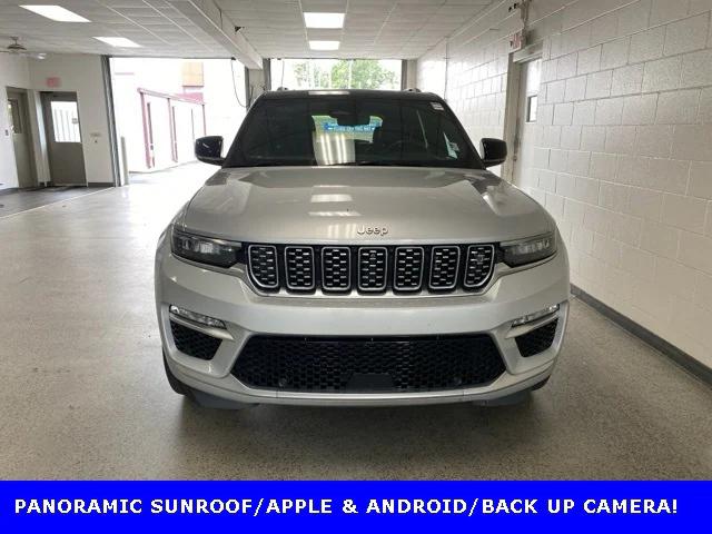 2022 Jeep Grand Cherokee Summit 4x4