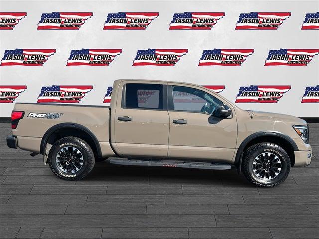 2021 Nissan TITAN Crew Cab PRO-4X 4x4