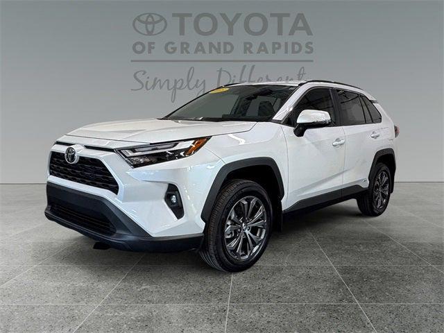 2025 Toyota RAV4 Hybrid XLE Premium