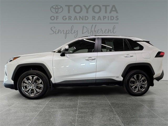 2025 Toyota RAV4 Hybrid XLE Premium
