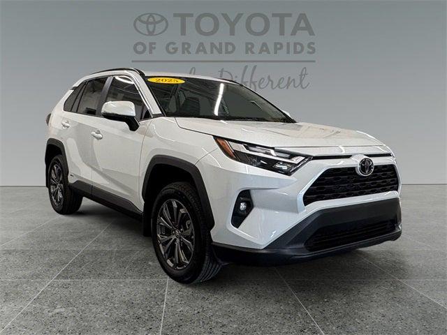 2025 Toyota RAV4 Hybrid XLE Premium