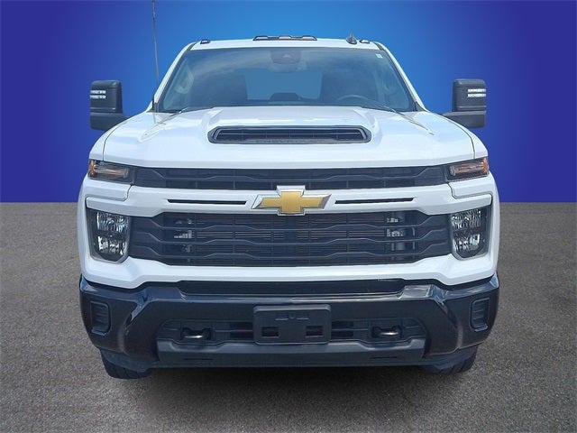 2024 Chevrolet Silverado 2500HD 4WD Crew Cab Standard Bed Custom