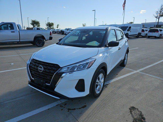 2024 Nissan Kicks S Xtronic CVT