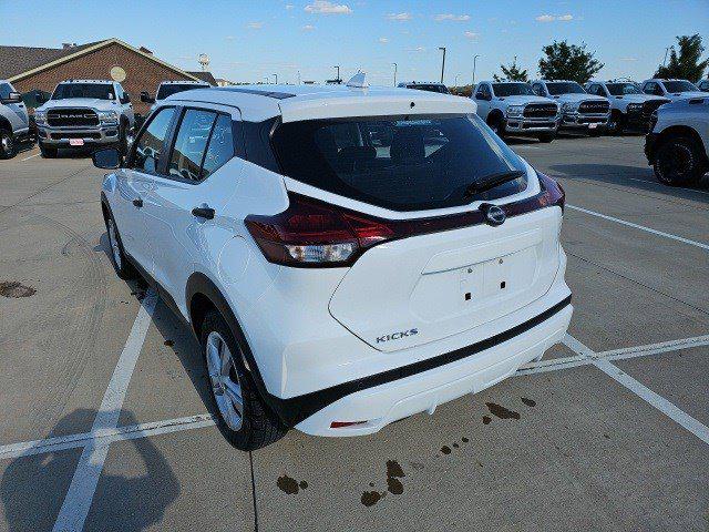 2024 Nissan Kicks S Xtronic CVT