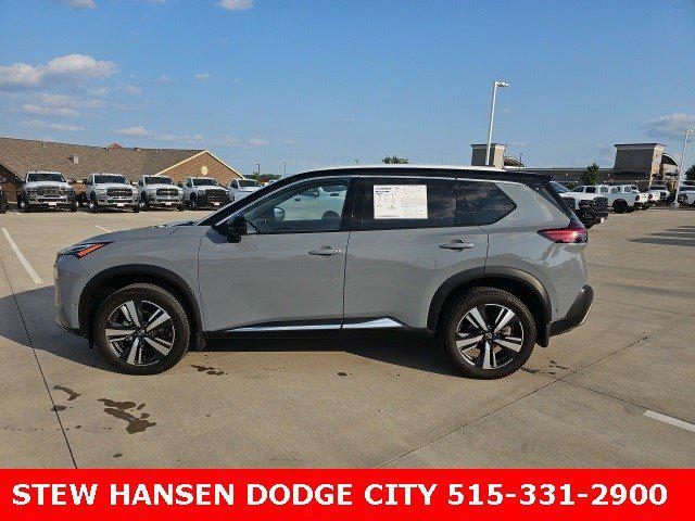 2022 Nissan Rogue Platinum Intelligent AWD 2022 Nissan Rogue Platinum Intelligent AWD