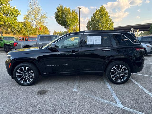 2022 Jeep Grand Cherokee Overland 4x4 2022 Jeep Grand Cherokee Overland 4x4