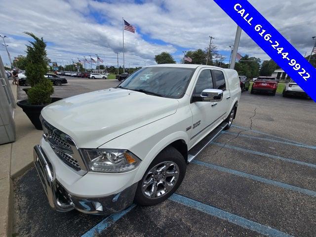 2018 RAM 1500 Laramie Crew Cab 4x4 57 Box