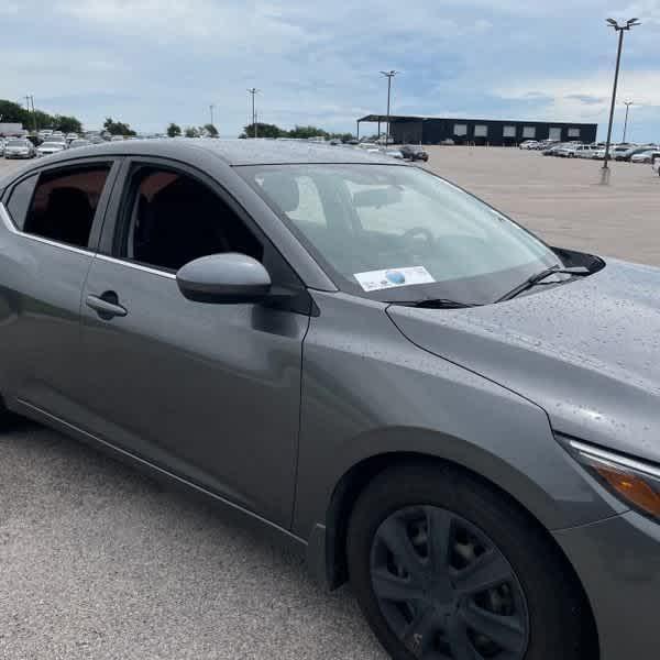 2021 Nissan Sentra S Xtronic CVT 2021 Nissan Sentra S Xtronic CVT