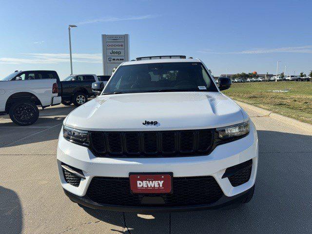 2025 Jeep Grand Cherokee GRAND CHEROKEE ALTITUDE X 4X4