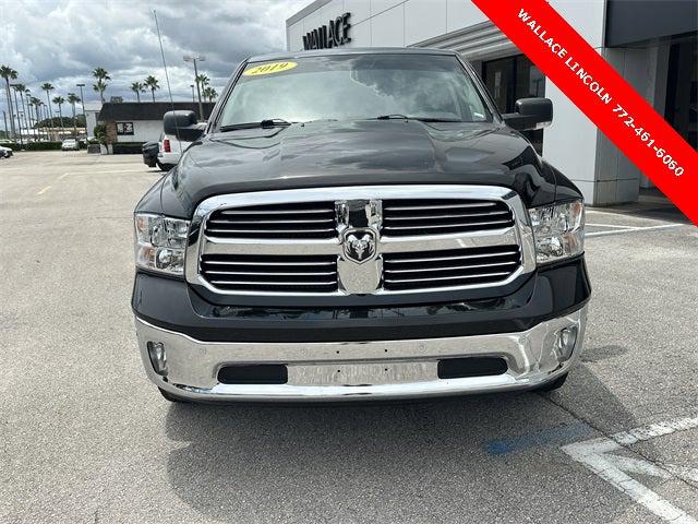 2019 RAM 1500 Classic Big Horn Crew Cab 4x4 64 Box