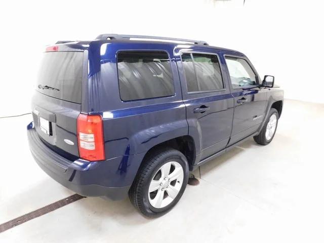 2016 Jeep Patriot Latitude 2016 Jeep Patriot Latitude