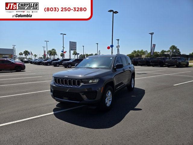 2025 Jeep Grand Cherokee GRAND CHEROKEE LAREDO 4X2 2025 Jeep Grand Cherokee GRAND CHEROKEE LAREDO 4X2