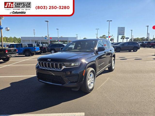 2025 Jeep Grand Cherokee GRAND CHEROKEE LAREDO 4X2 2025 Jeep Grand Cherokee GRAND CHEROKEE LAREDO 4X2