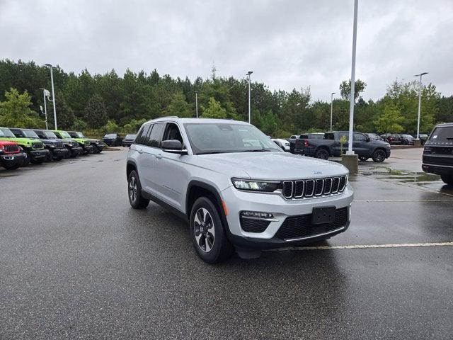 2023 Jeep Grand Cherokee 4xe 4DR 4WD 2023 Jeep Grand Cherokee 4xe 4DR 4WD