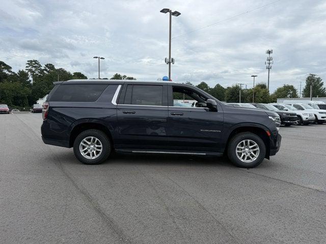 2023 Chevrolet Suburban 4WD LT