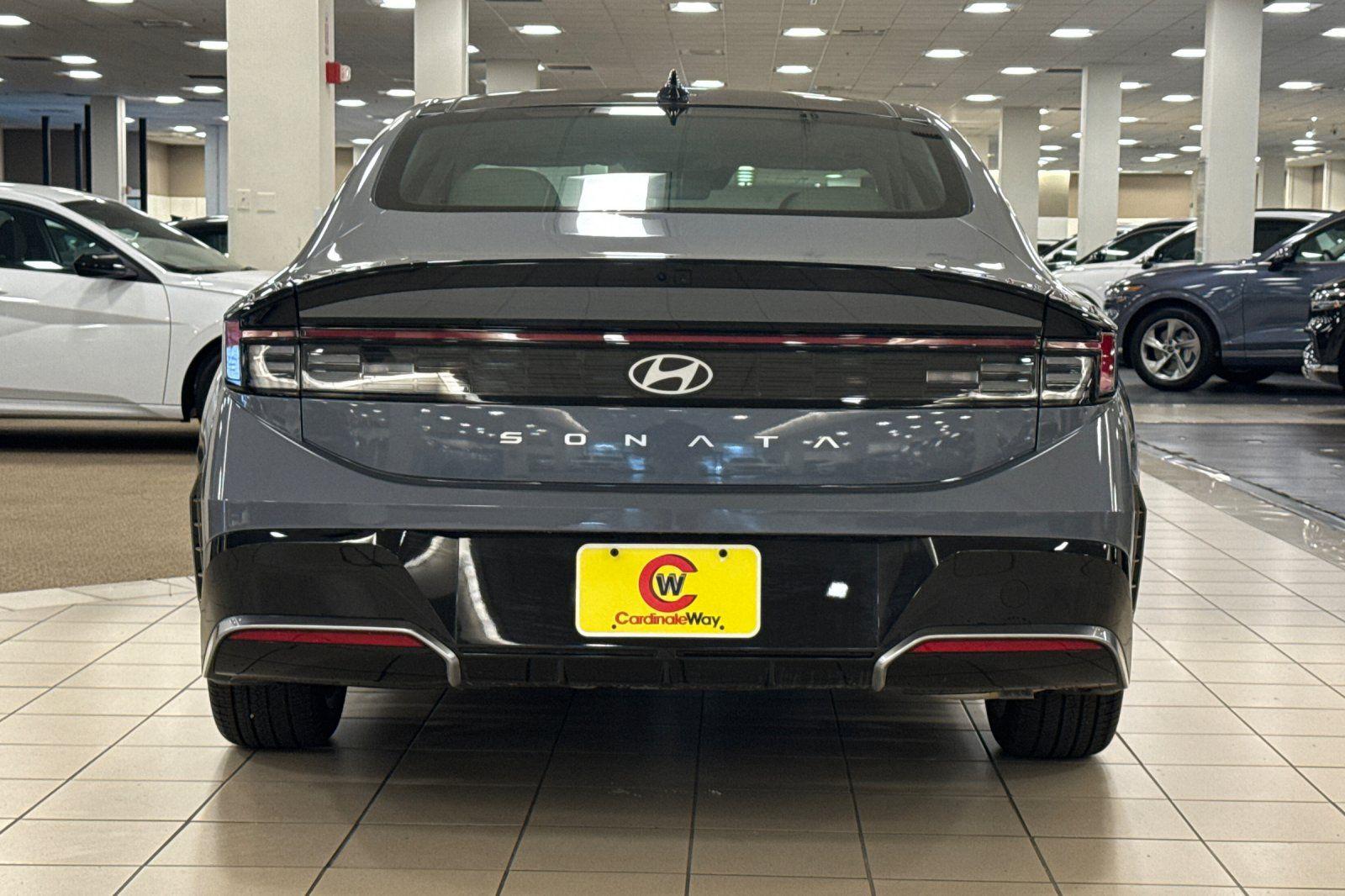 2025 Hyundai Sonata SEL - Photo 5