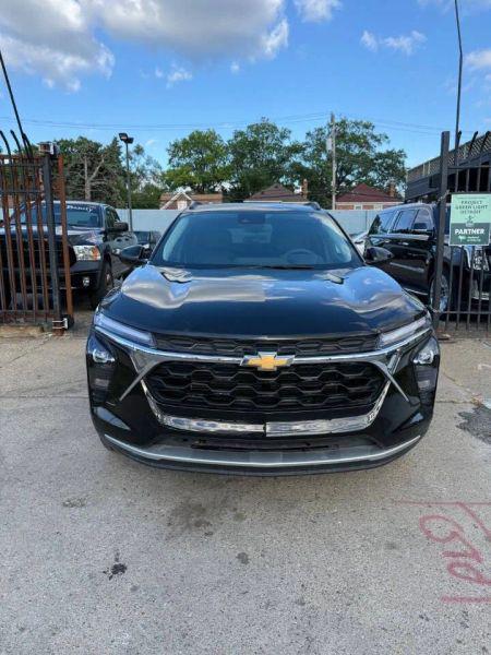 2025 Chevrolet Trax FWD LT