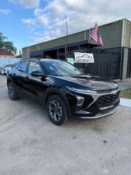 2025 Chevrolet Trax FWD LT