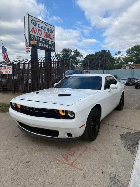 2016 Dodge Challenger SXT for sale in Detroit, MI
