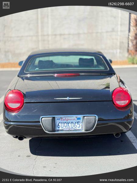 2002 Ford Thunderbird Base