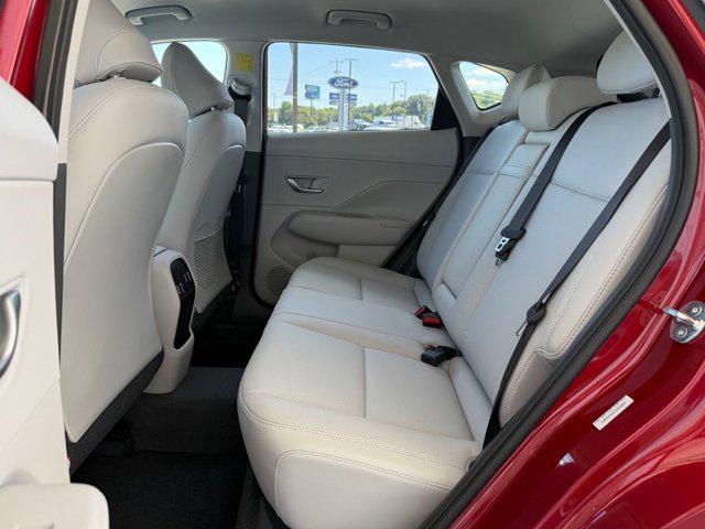 2026 Hyundai Kona SEL Premium - Photo 11