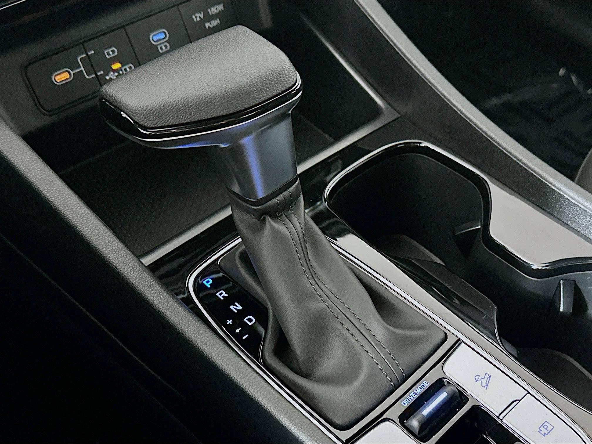 2026 Hyundai Santa Cruz SEL - Photo 16