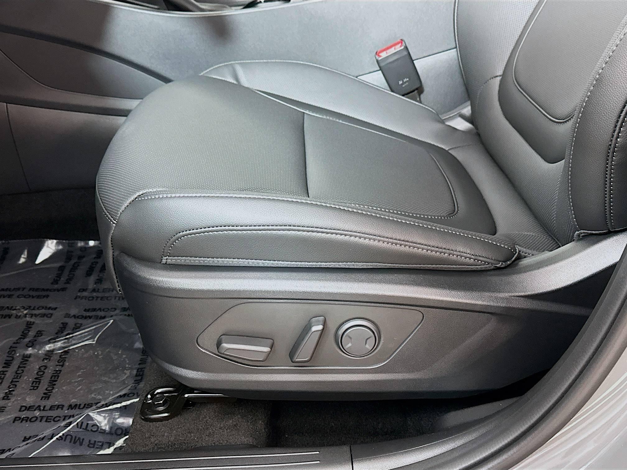 2026 Hyundai Santa Cruz SEL - Photo 18