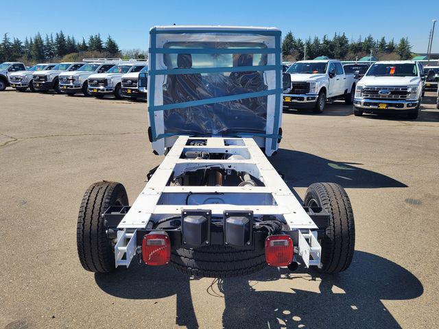 2025 Ford Transit Cutaway Base