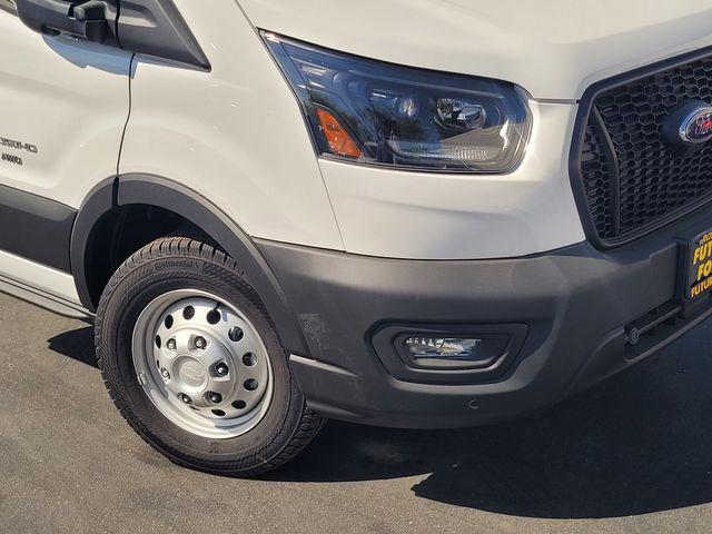 2025 Ford Transit Cutaway Base