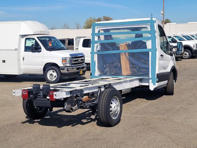 2025 Ford Transit Cutaway Base