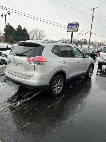 2015 Nissan Rogue SL