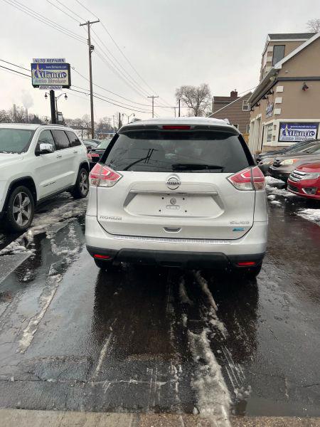 2015 Nissan Rogue SL