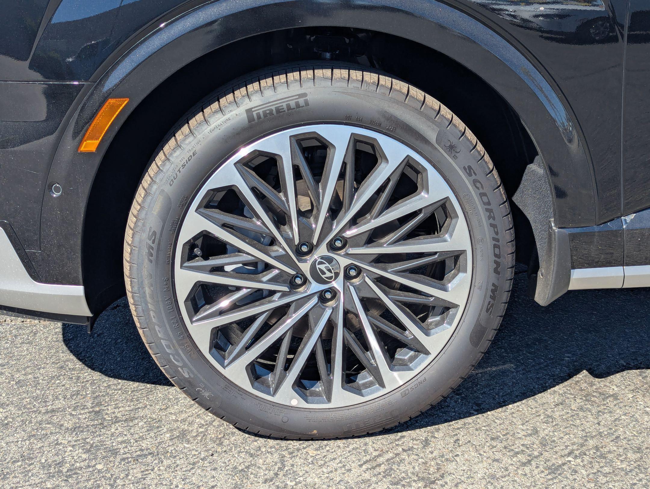 2026 Hyundai Palisade Calligraphy - Photo 9