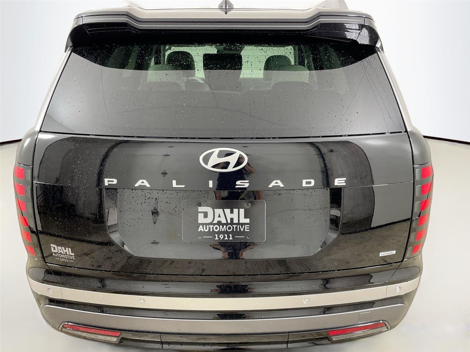 2026 Hyundai Palisade Limited - Photo 6