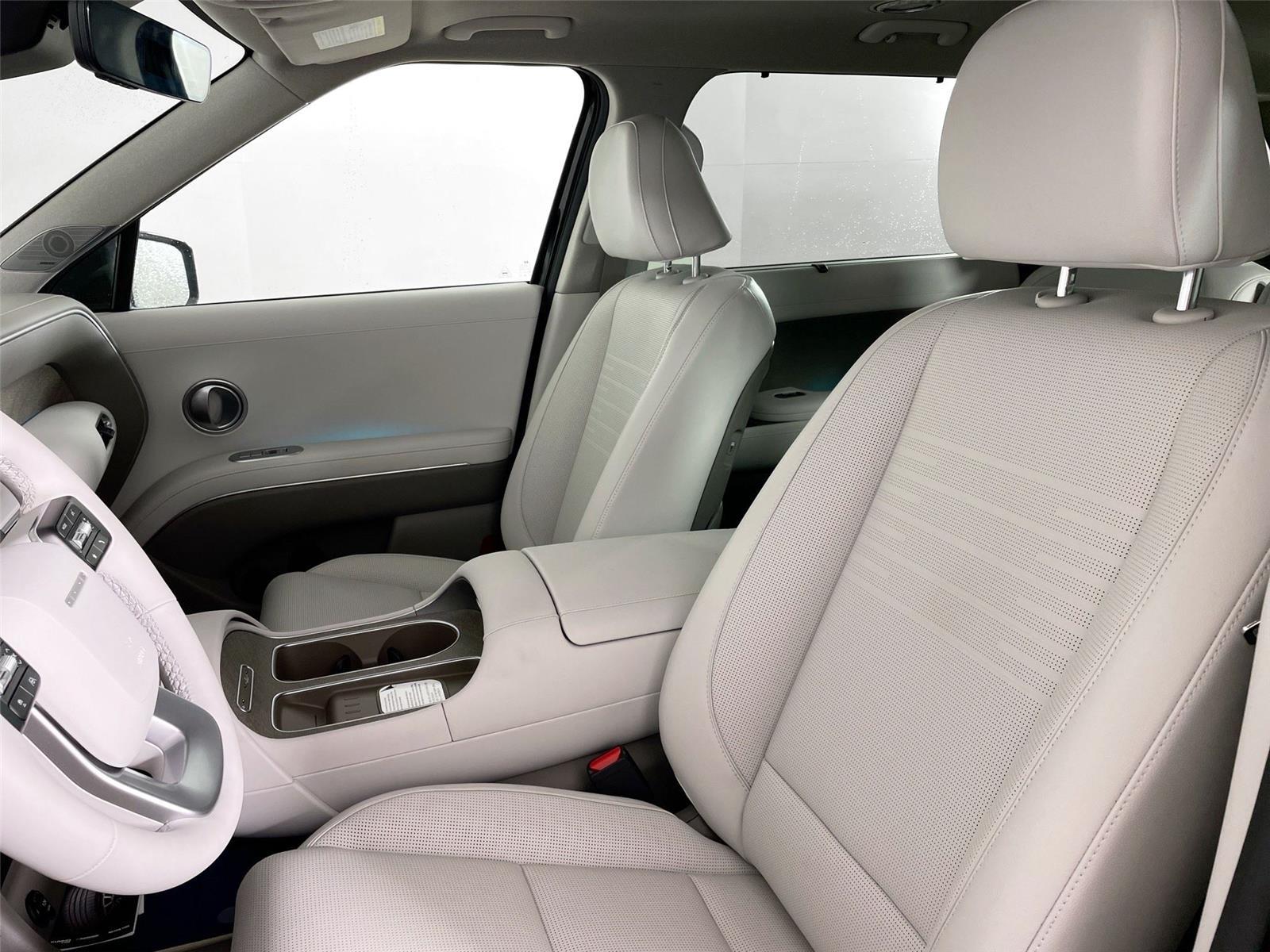 2026 Hyundai Palisade Limited - Photo 11