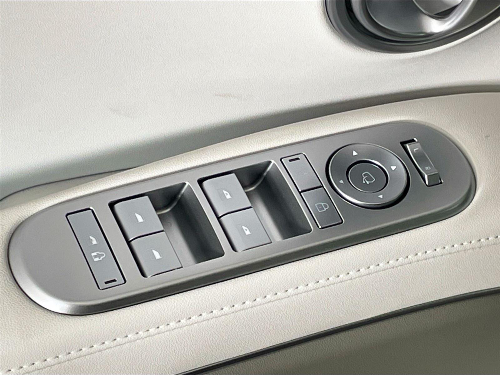 2026 Hyundai Palisade Limited - Photo 20