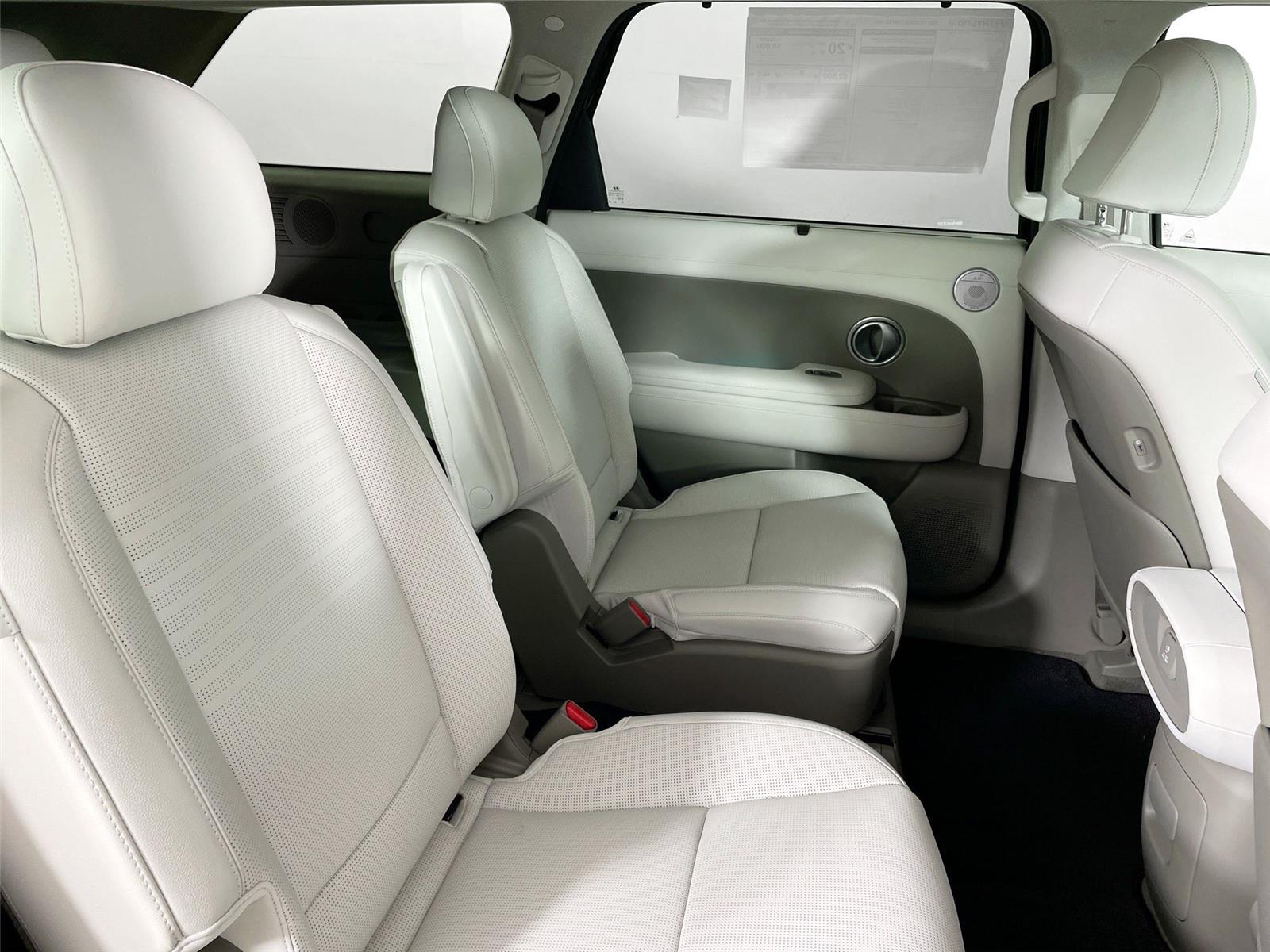 2026 Hyundai Palisade Limited - Photo 31