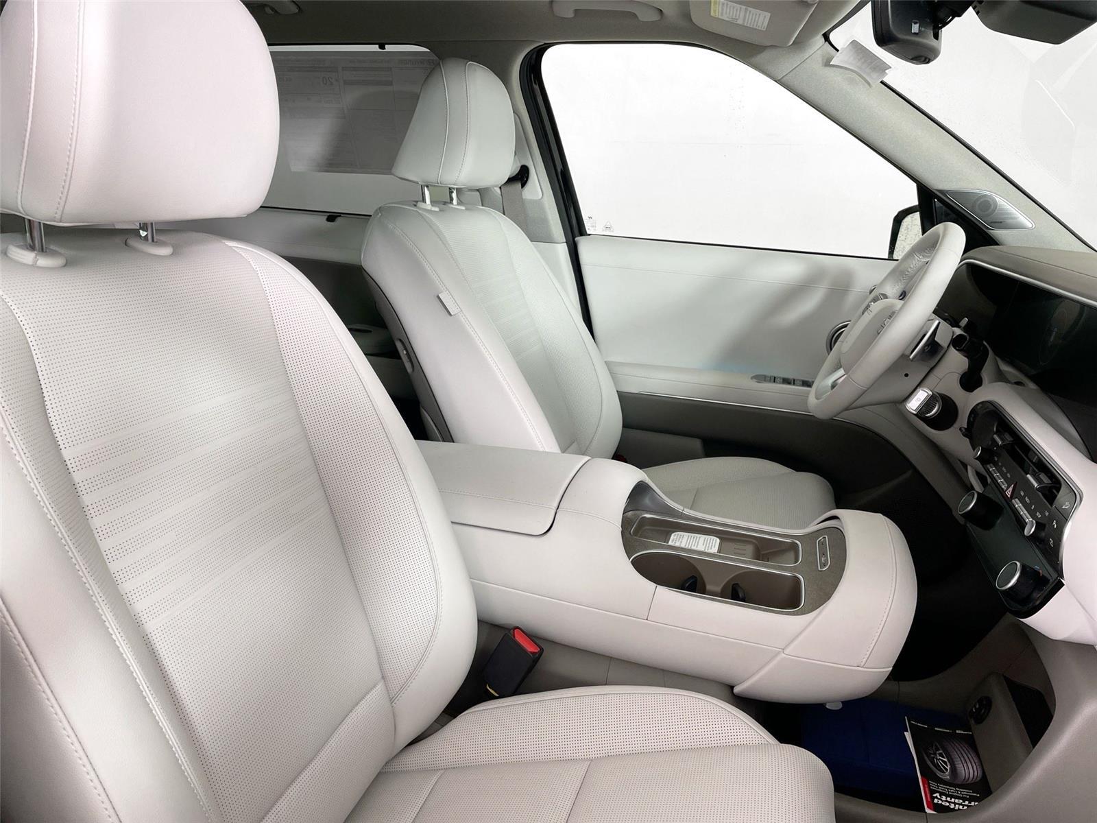 2026 Hyundai Palisade Limited - Photo 32