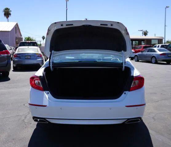 2019 Honda Accord Touring 2.0T