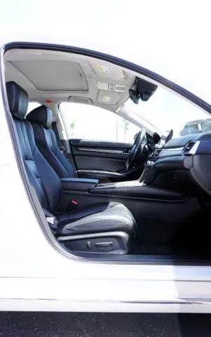 2019 Honda Accord Touring 2.0T
