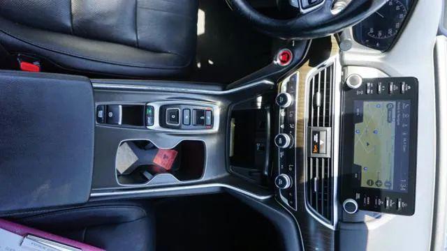 2019 Honda Accord Touring 2.0T