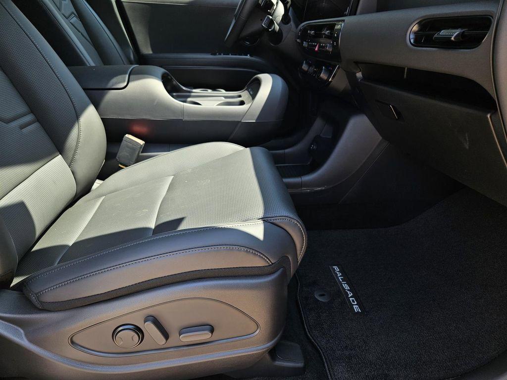 2026 Hyundai Palisade XRT Pro - Photo 8