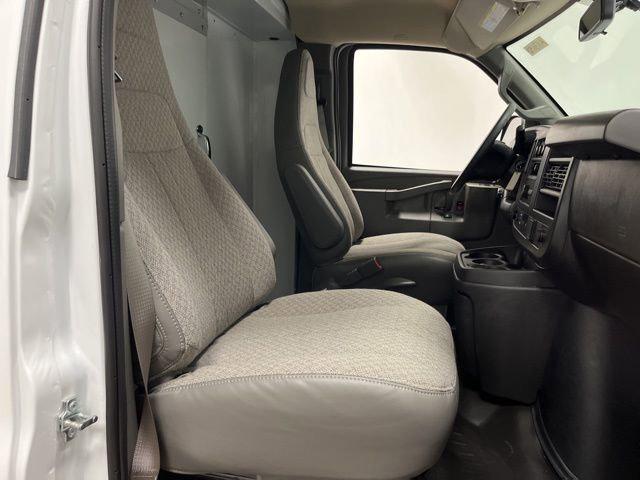 2025 Chevrolet Express Cutaway Work Van