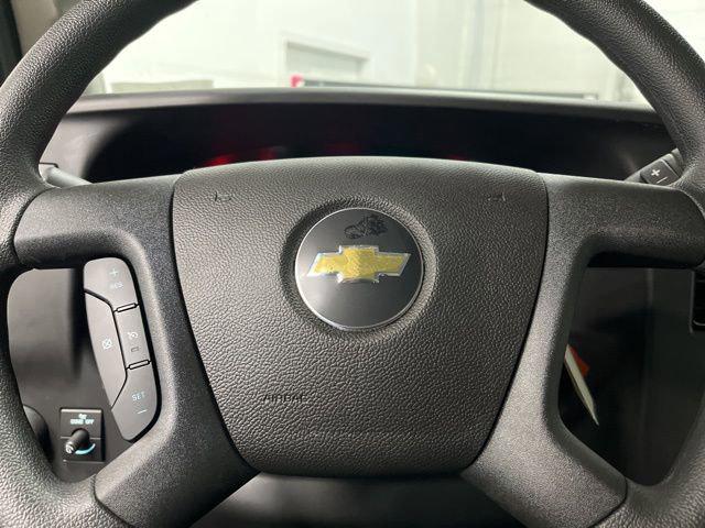 2025 Chevrolet Express Cutaway Work Van