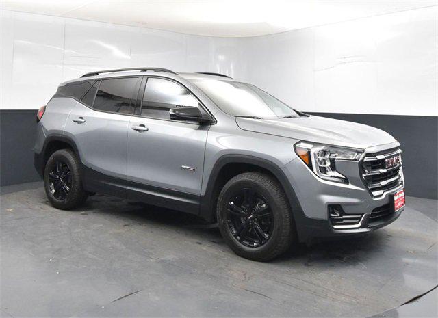 2024 GMC Terrain AWD AT4