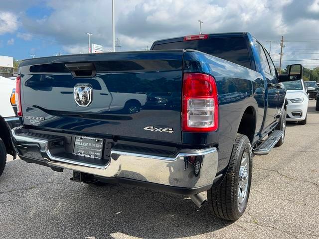 2024 RAM 2500 Big Horn Crew Cab 4x4 64 Box