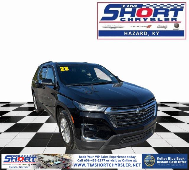 2023 Chevrolet Traverse AWD LT Cloth